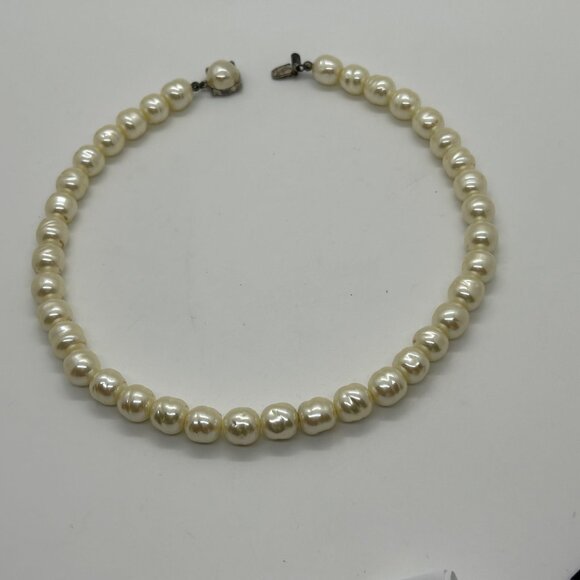 Vintage Faux Baroque Pearl Choker Necklace 15" With Box Clasp Elegant - Picture 11 of 16